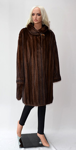 Saga Mink XXXXL Skandinaavia tahke naaritsa kasukas (1 foto / 3)