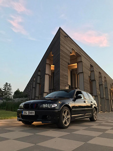 BMW 320d 6k мануал (1 фото из 8)
