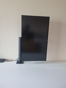 LG monitor 31,5 4K (6 foto / 7)