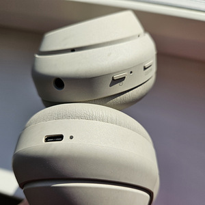 Sony WH-1000XM4 juhtmevabad mürasummutavad kõrvaklapid (5 foto / 10)
