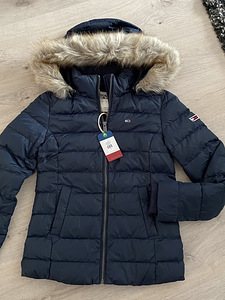 Tommy Jeans s. XS (1 foto / 3)
