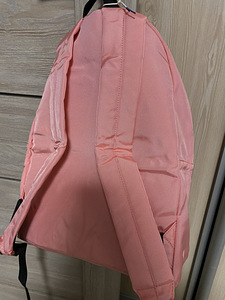 Tommy Jeans (6 фото из 9)