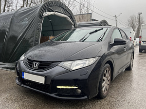 Autorent BOLT UBER BOLTFood WOLT (6 foto / 6)