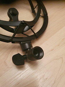 Blue Yeti Microphone [On olnud kasutuses] (3 foto / 9)