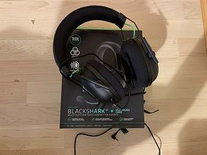 Razer Blackshark V2 (4 фото из 5)