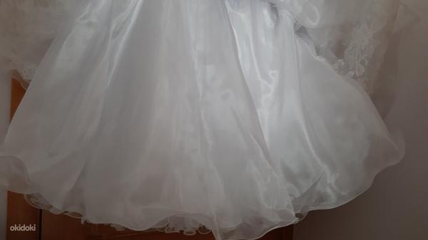 Свадебное платье (фото #9)