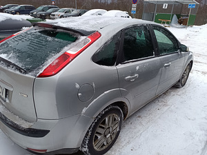 FORD FOCUS 2 . 1.8 disel. 2008.ghia (4 foto / 8)