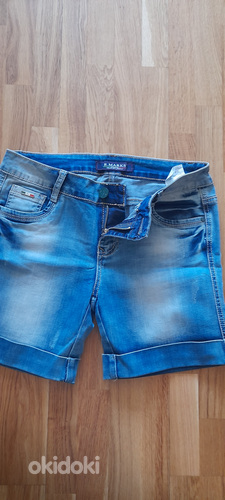 Продам джинсовые шорты (фото #5)