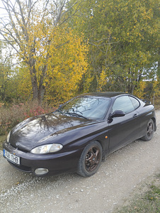 Vahetada Hyundai Coupe (6 foto / 9)