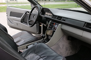 Mercedes benz W124 coupe (8 foto / 11)
