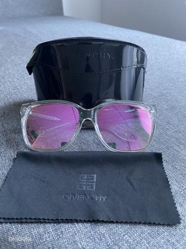 Givenchy солнцезащитные очки (фото #1)