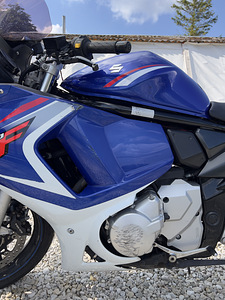 Suzuki GSX650F (6 foto / 6)