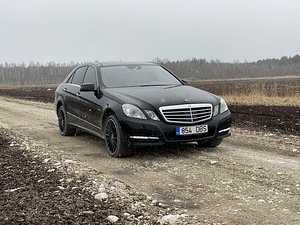 Мерседес W212 E350 (1 фото из 7)