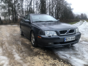 M: Volvo s40 varuosadena (1 foto / 5)