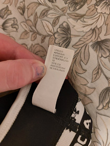 Uus under armour sporditopp 116-122 (4 foto / 5)