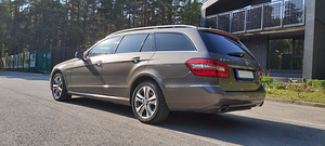 Mercedes-Benz W212 E 350 Avangard 3.0 V6 CDI 170kW (3 foto / 11)