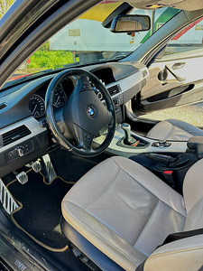 BMW 318D (5 фото из 6)