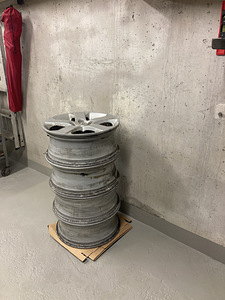 Mazda 17” Оригинальные литые диски (5 фото из 10)