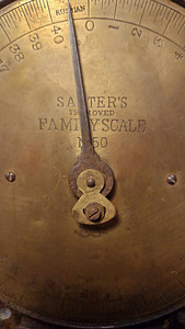 АНТИЧНЫЕ ВЕСЫ "SALTERS IMPROVED FAMILY SCALE Nr 50" (4 фото из 7)