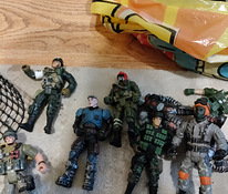 Plastic soldiers / army toys