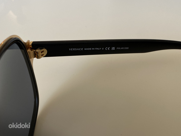 Новые солнцезащитные очки Версаче (фото #4)