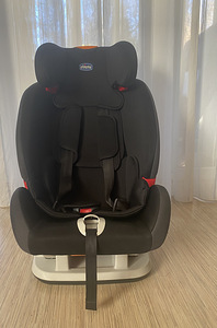 Chicco 9-36kg (2 фото из 4)
