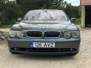 БМВ 745i (2 фото из 15)