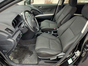 Toyota COROLLA VERSO 2.2 D.100 KW. (3 foto / 12)