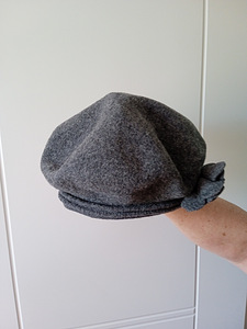 Müüa naiste barett (3 foto / 4)