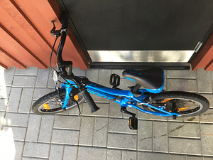Ülikerge lastejalgratas Giant ARX 16″ F/W Sapphire (8 foto / 10)