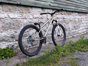 26" Dirt jumper MTB (9 foto / 10)