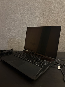 Mänguri sülearvuti Lenovo Legion Y920-17IKB (1 foto / 4)