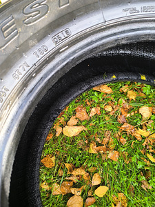 265/65 R 17 SUVEREHV BRIDGESTONE (5 foto / 7)