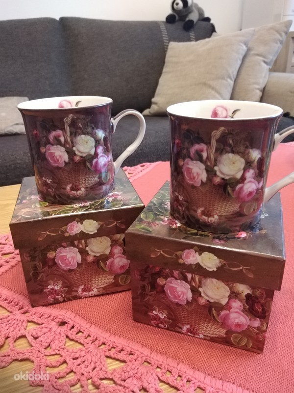 Продаются красивые чашки с розами в подарочной коробке - Tallinn, Товары и посуда для кухни – okidoki