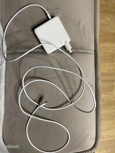 Зарядное устройство USB-C Power для MacBook Pro (фото #1)