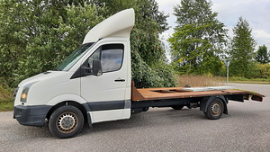 Volkswagen Crafter (9 foto / 10)
