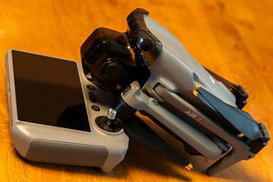 DJI Air 3 Fly More Combo (1 foto / 5)