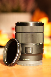 Sony E 18-135mm f/3.5-5.6 OSS, Hoya Variable Density II (1 фото из 5)