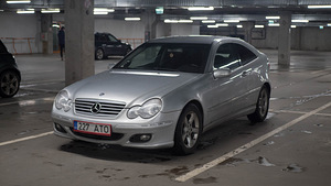 Mercedes-benz C180 Kompressor Coupe. 2004 aasta. (2 foto / 12)