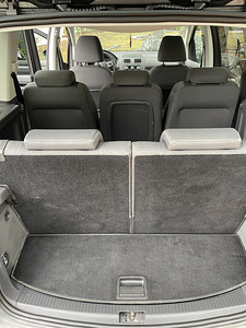 Volkswagen Touran 1.6 77kV (9 foto / 13)