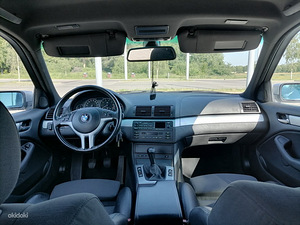 БМВ 330i (10 фото из 14)