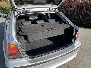 BMW 318Ti LCI (12 foto / 14)