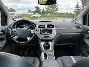 Ford Kuga 4x4 (6 foto / 9)