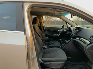 Chevrolet Orlando 7 kohta (10 foto / 13)
