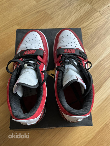 AIR JORDAN LEGACY - red