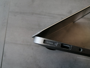 MacBook Air (13-inch, Early 2015) i5 8GB (5 foto / 7)