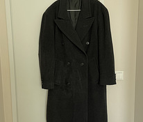 Винтажное зимнее пальто Hugo Boss из цельной шерсти