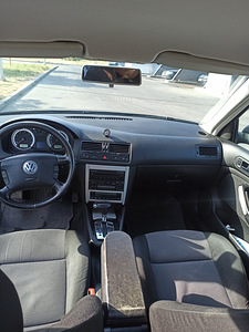 Volkswagen Bora (6 foto / 10)
