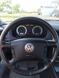 Volkswagen Bora (10 foto / 10)