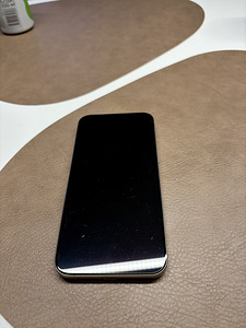 iPhone 15 Pro Max 256GB (2 фото из 6)